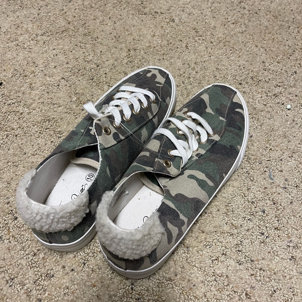Charlie Paige Camouflage shoes